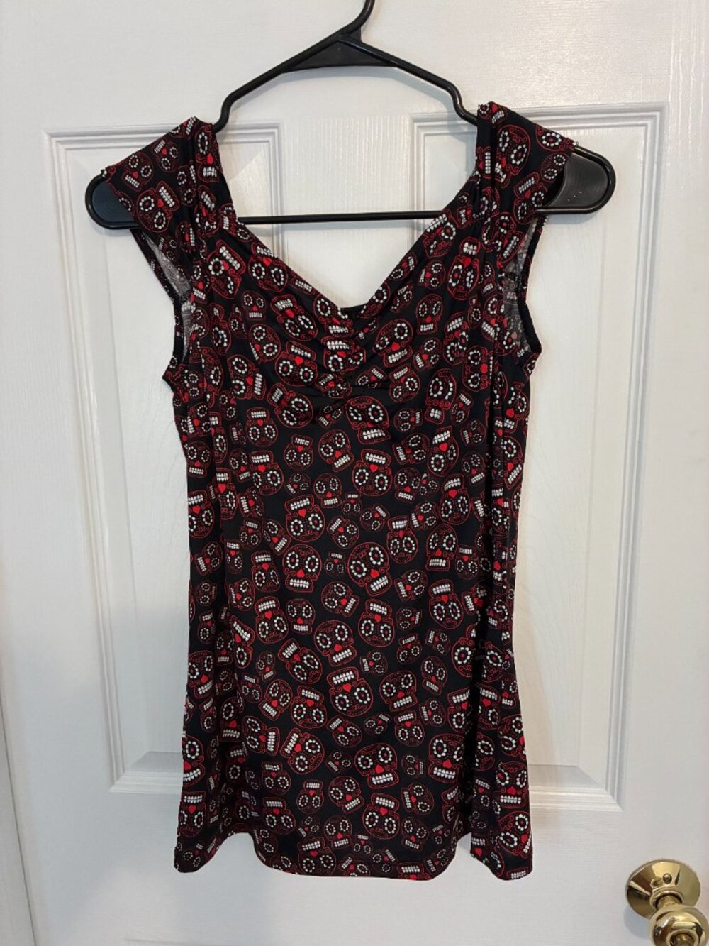 Folter Sugar Skull Sleeveless Cowl Neck Top Black Red Size Large